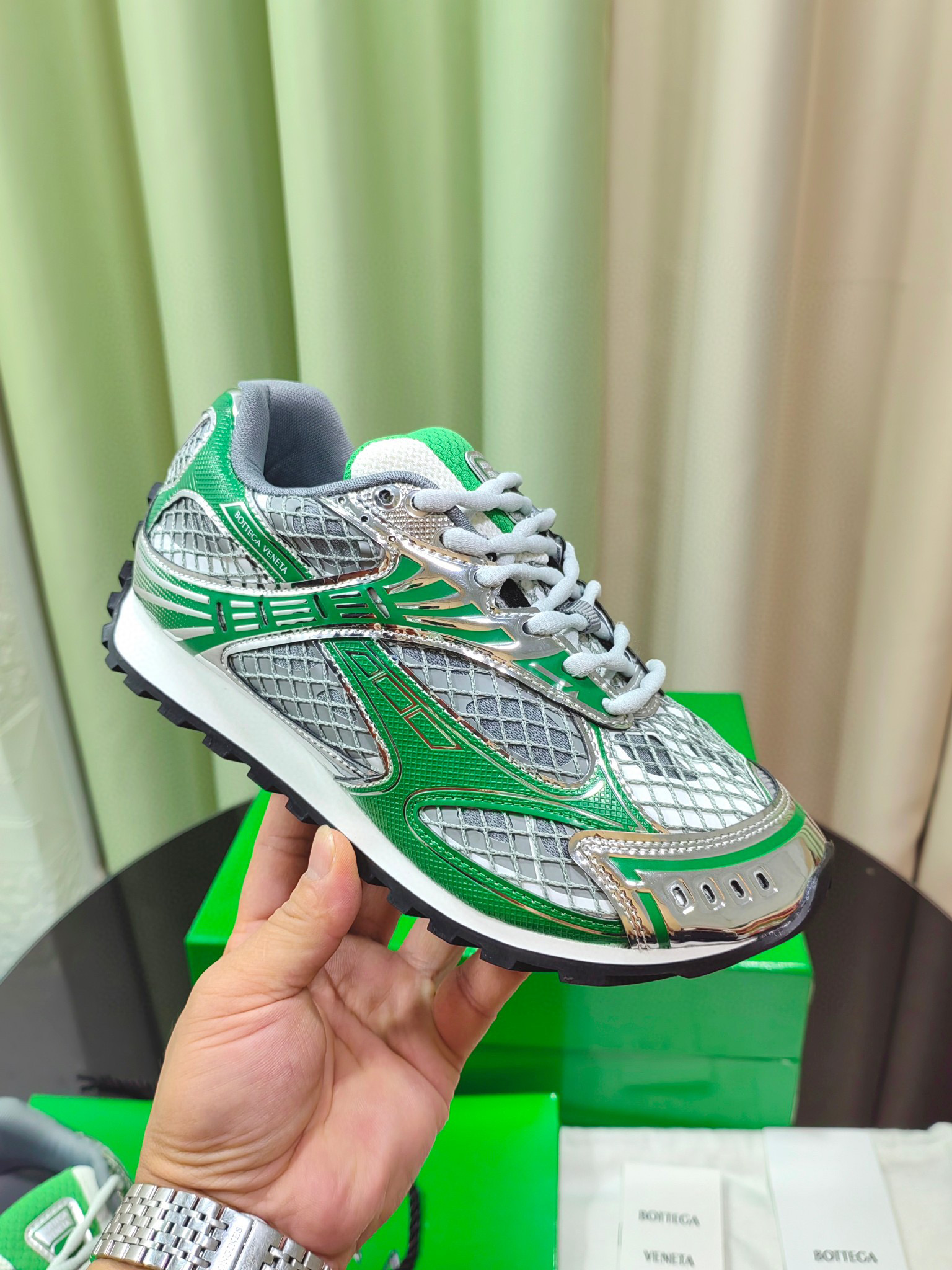 BV orbit Sneakers