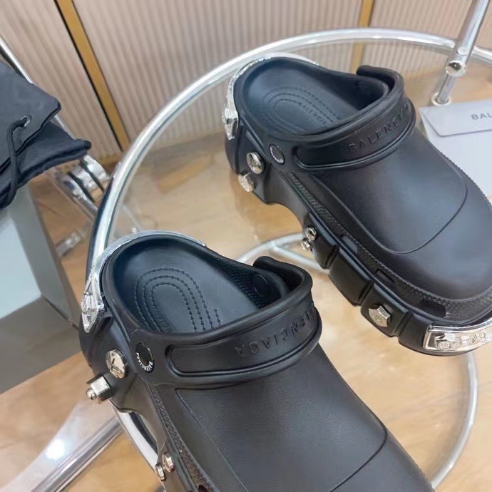 BALENCIAGA HARDCROCS™ Muller shoes