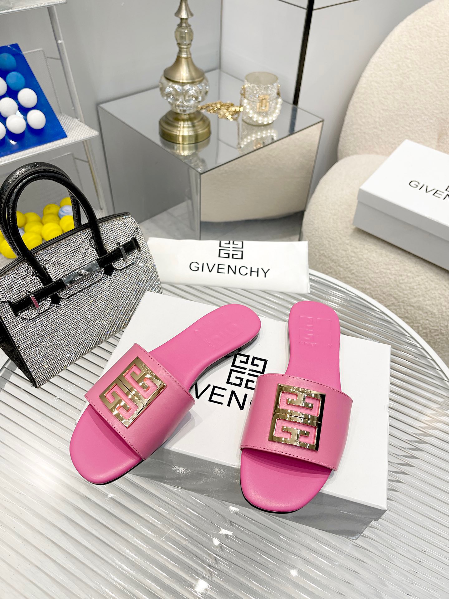 GIVENCHY Slippers