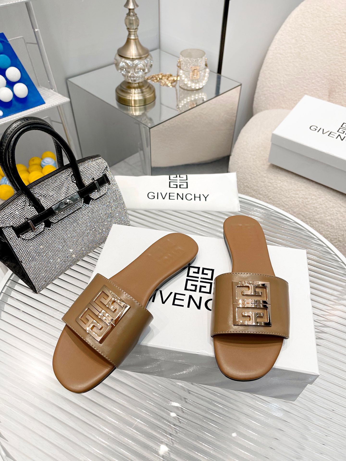 GIVENCHY Slippers