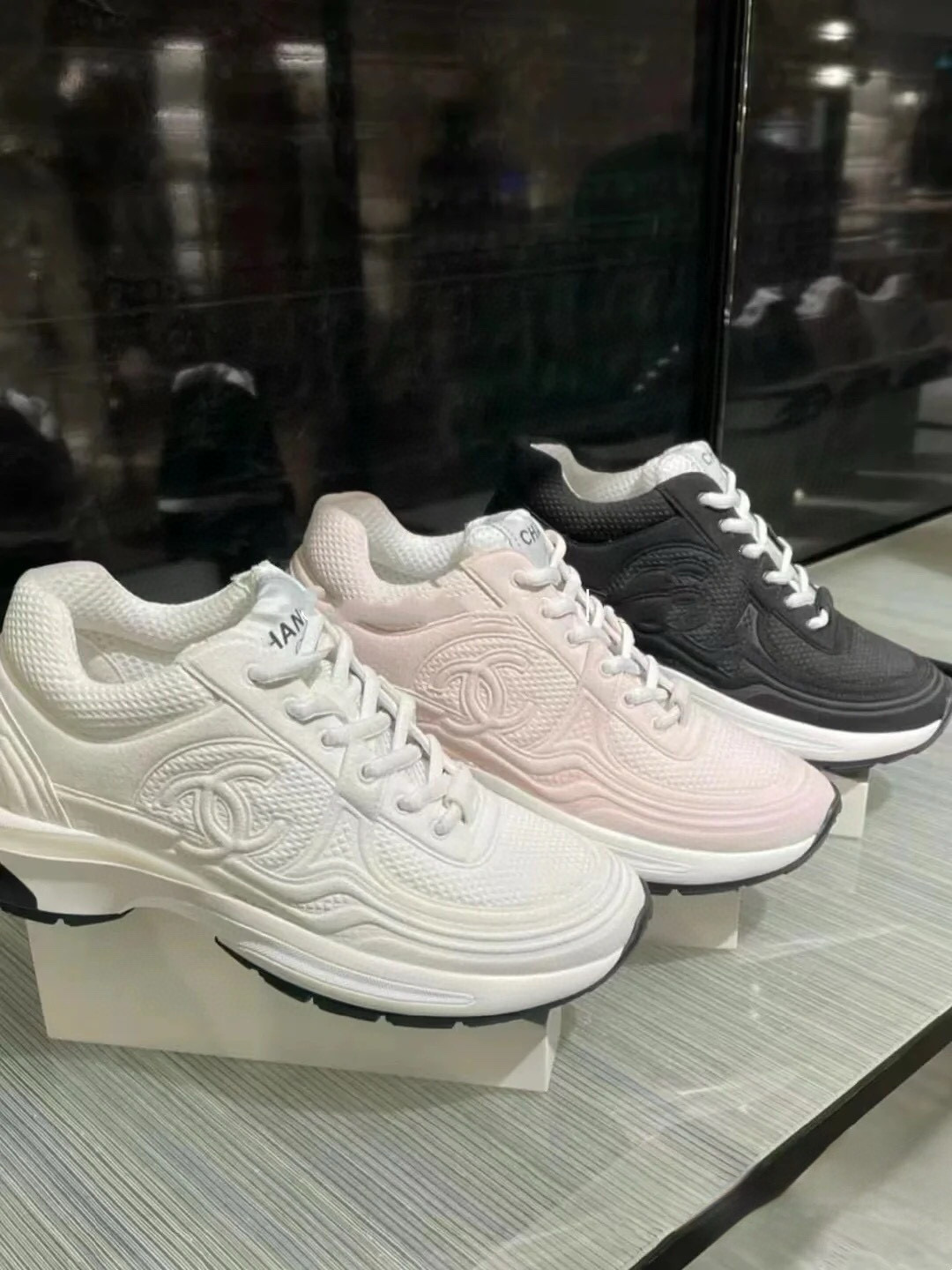 CHANEL Sneakers