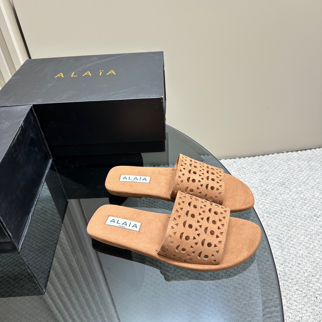 ALAIA cut-out open-toed flat slippers