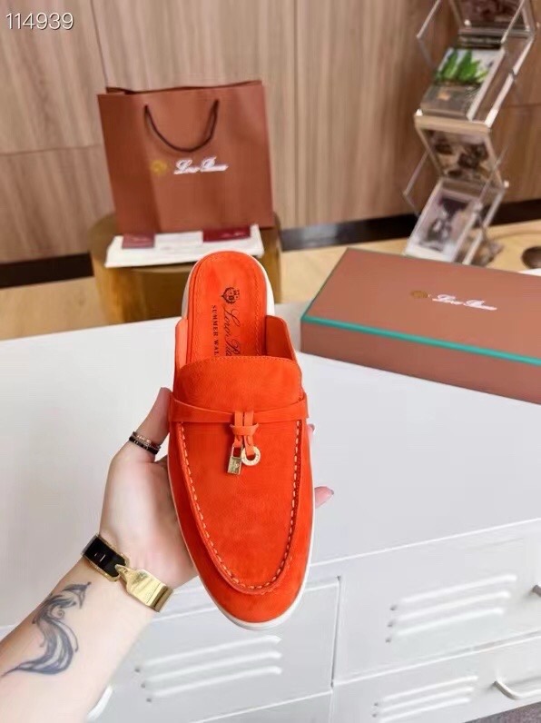 Loro Piana Pullover Slippers