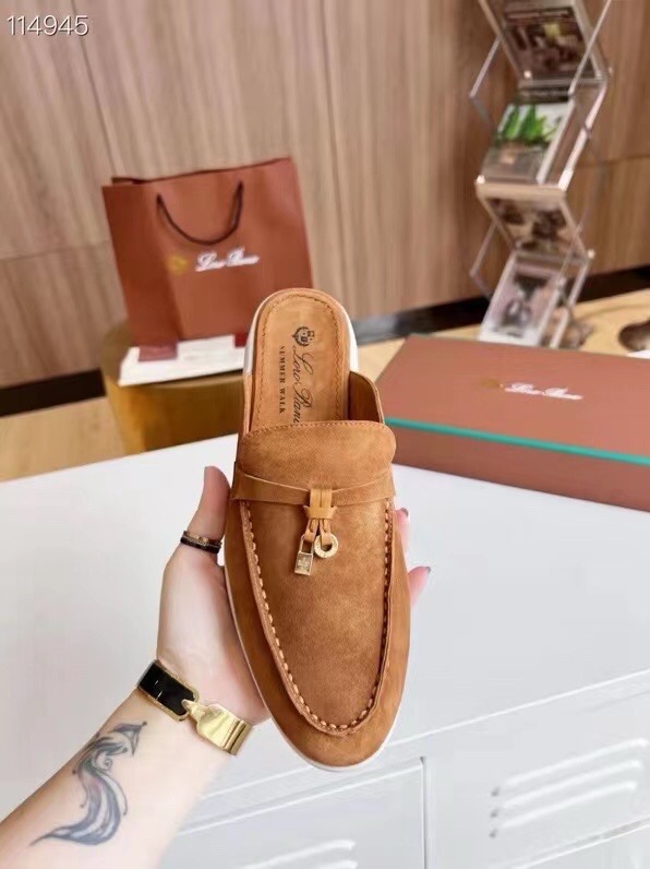Loro Piana Pullover Slippers