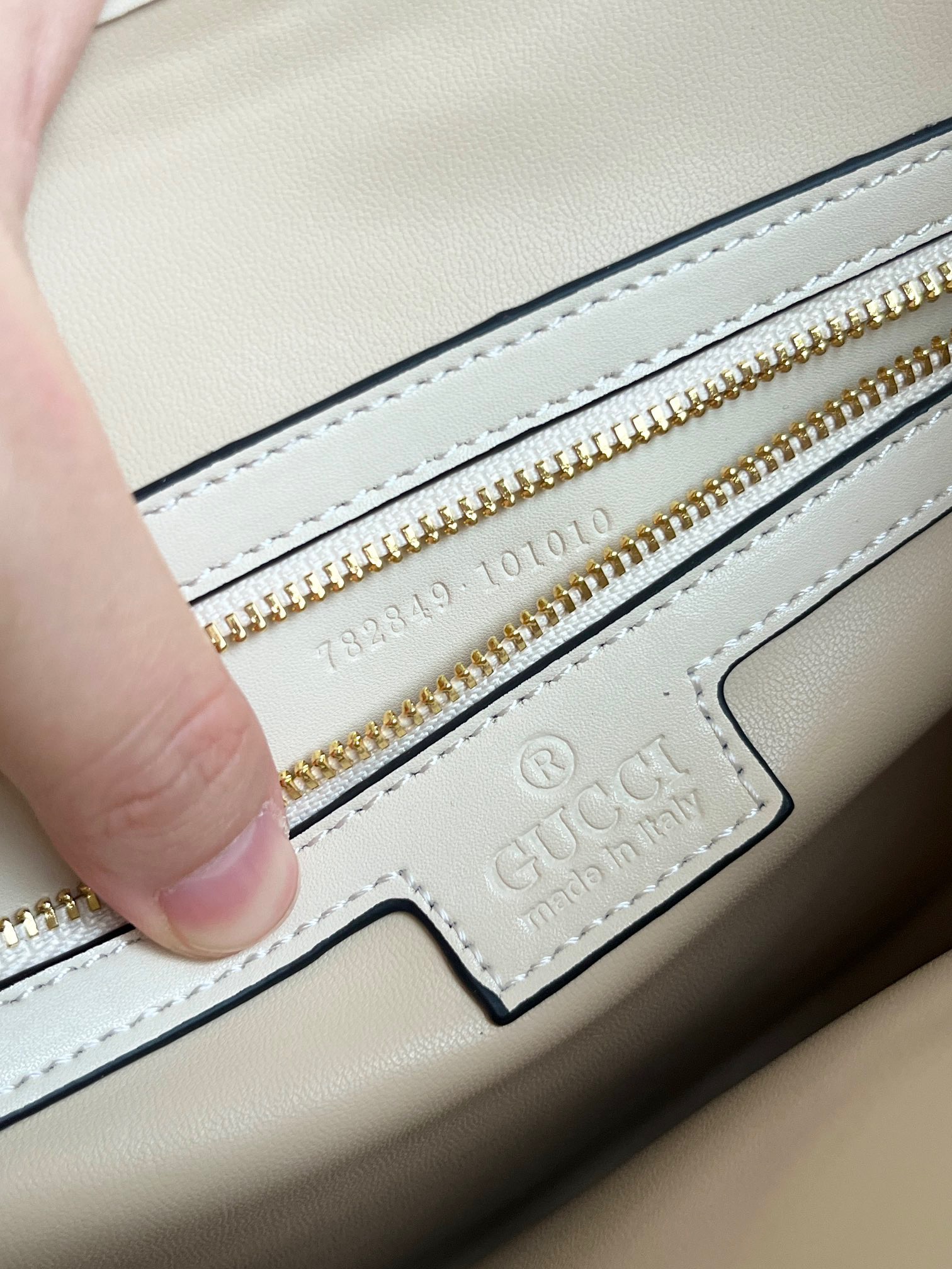 GUCCI Ancora Jackie Handbag