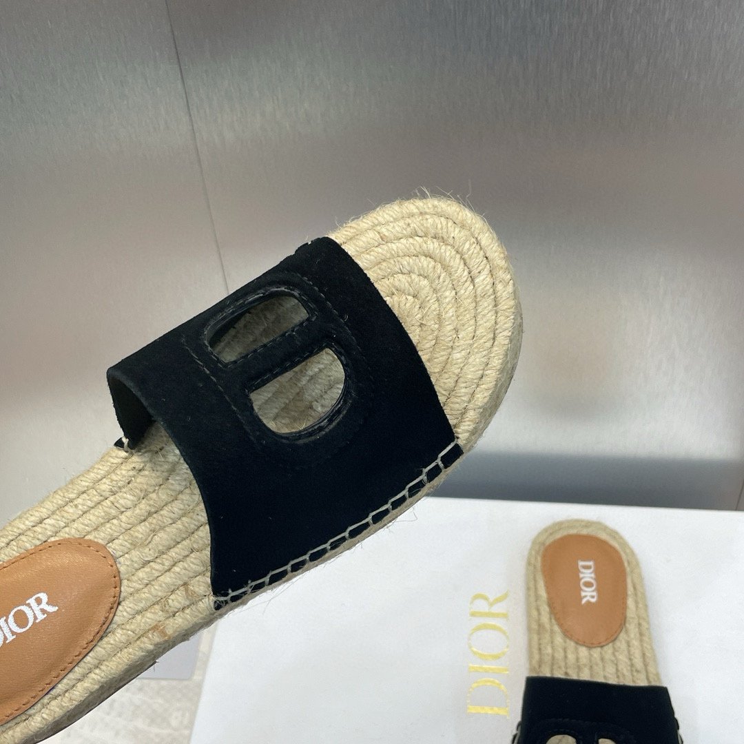 DIOR Fisherman Slippers