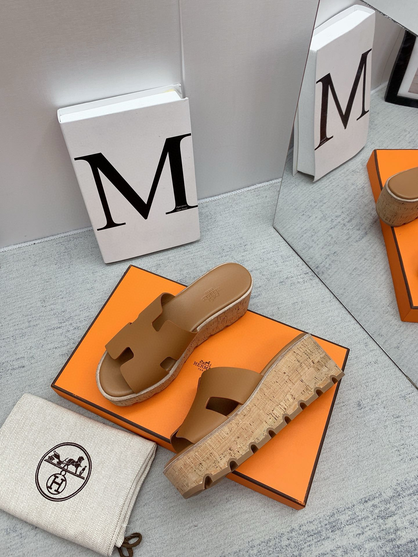 HERMES Wooden Wedge Sandals