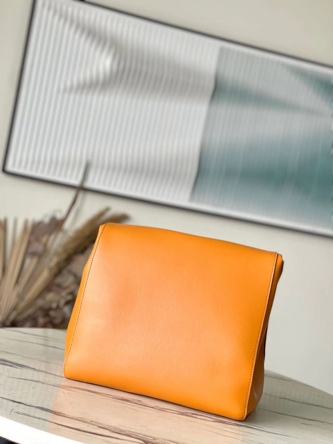 LV Sandwich Handbag(best quality)