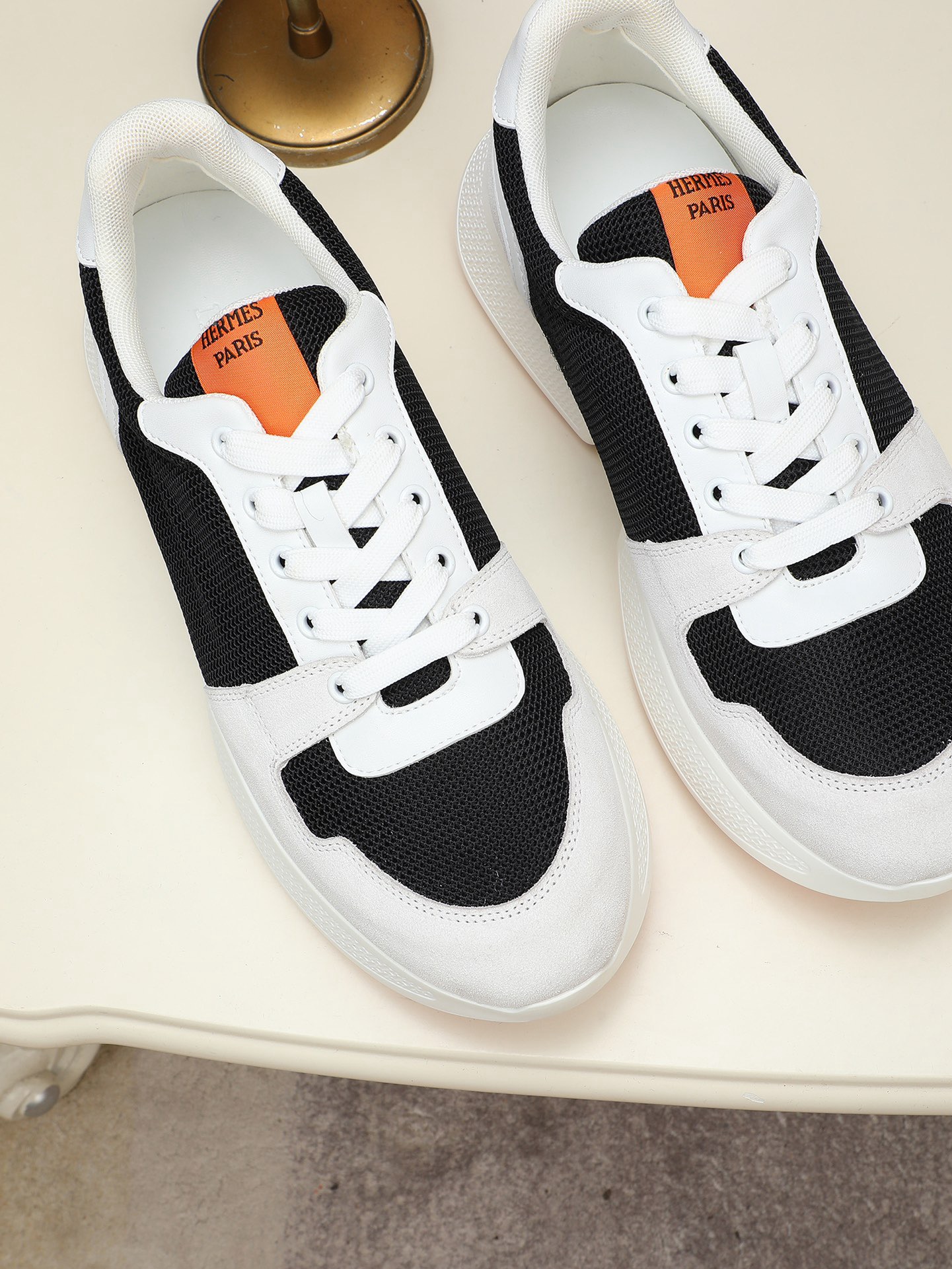 HERMES Sneakers