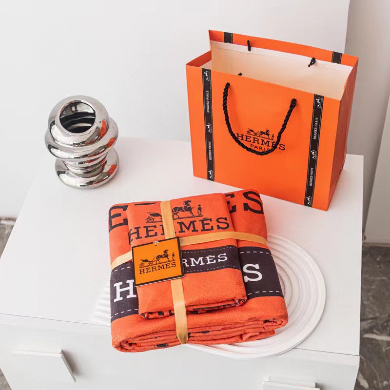 HERMES Towel sets