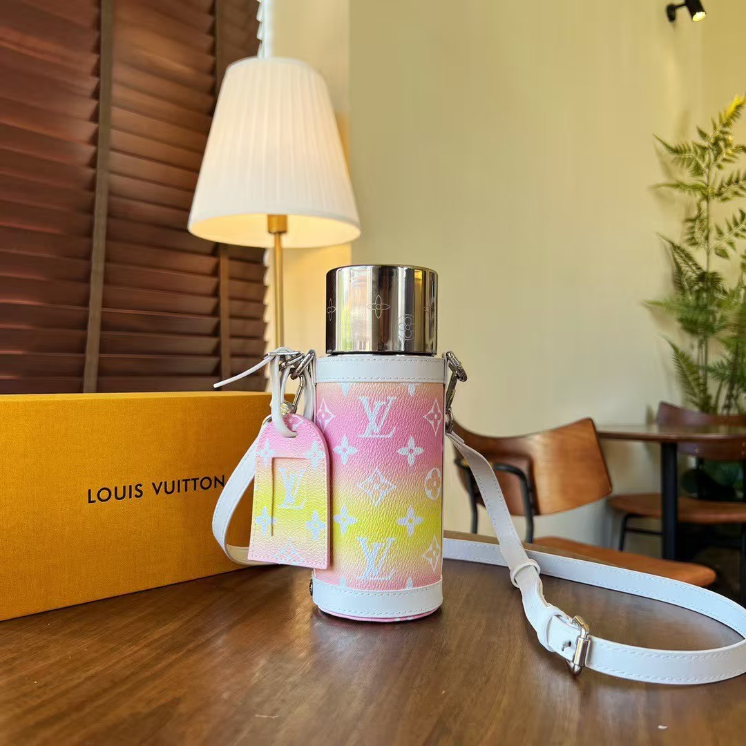 LV Thermos cup + cup sleeve + shoulder strap