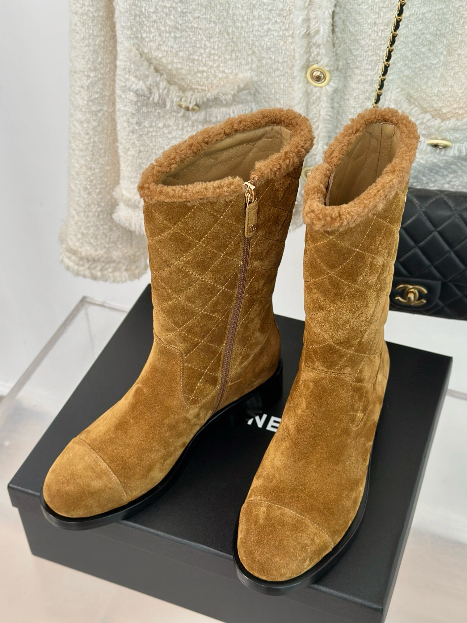 CHANEL Snow Boots