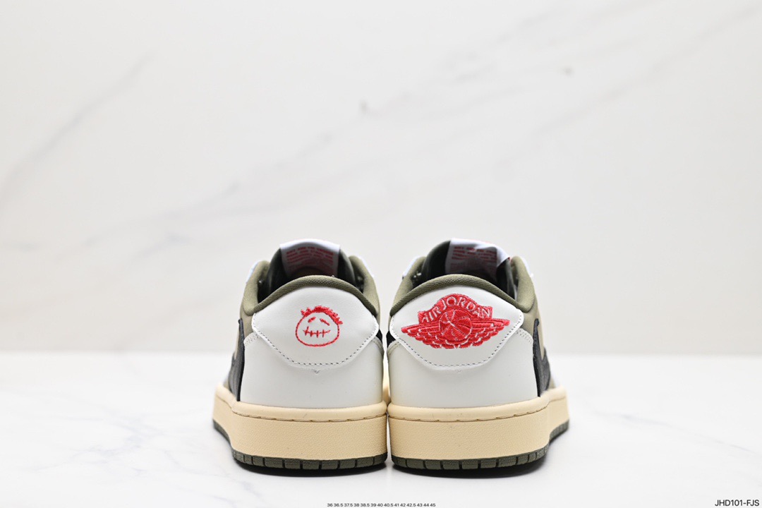 Travis Scott x Air Jordan 1 Low
