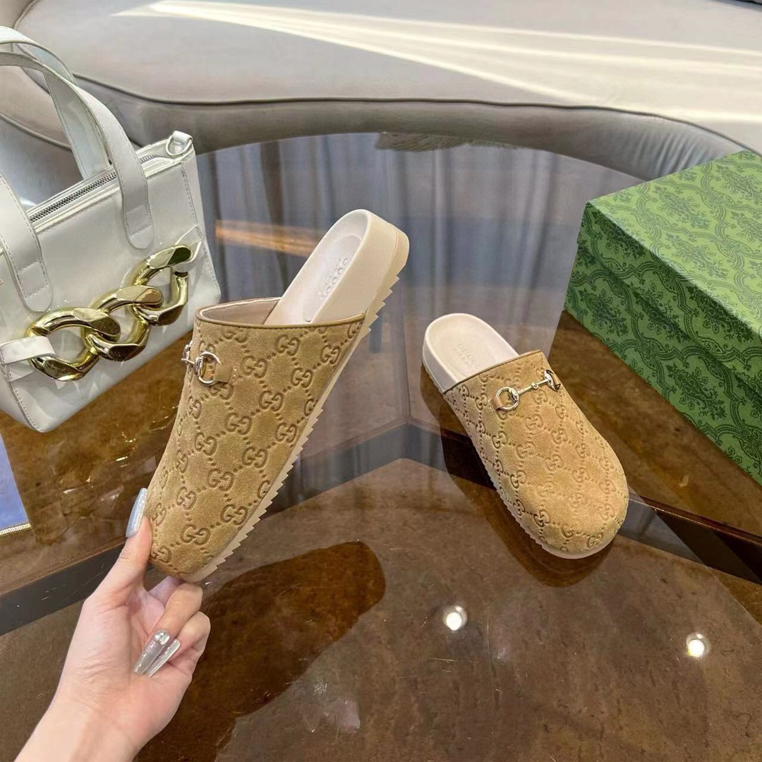 GUCCI Slippers
