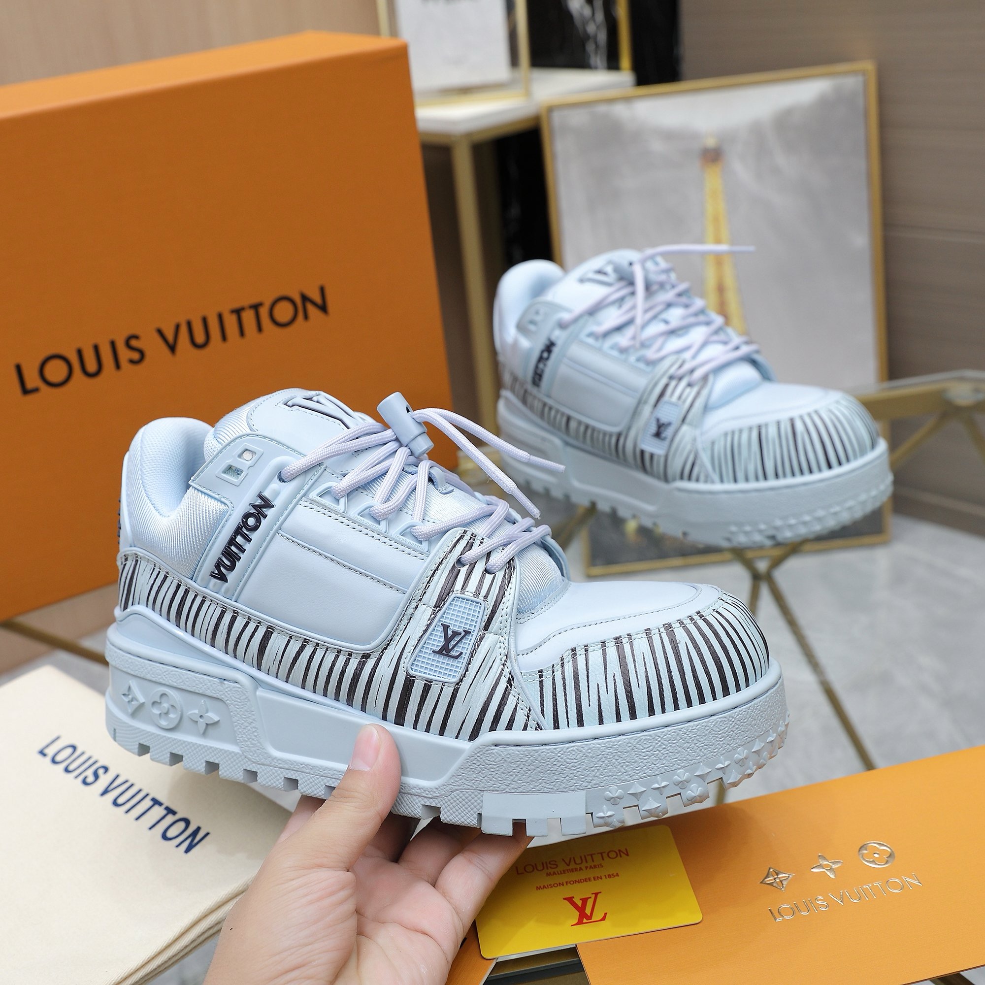 LV Trainer Maxi Sneakers