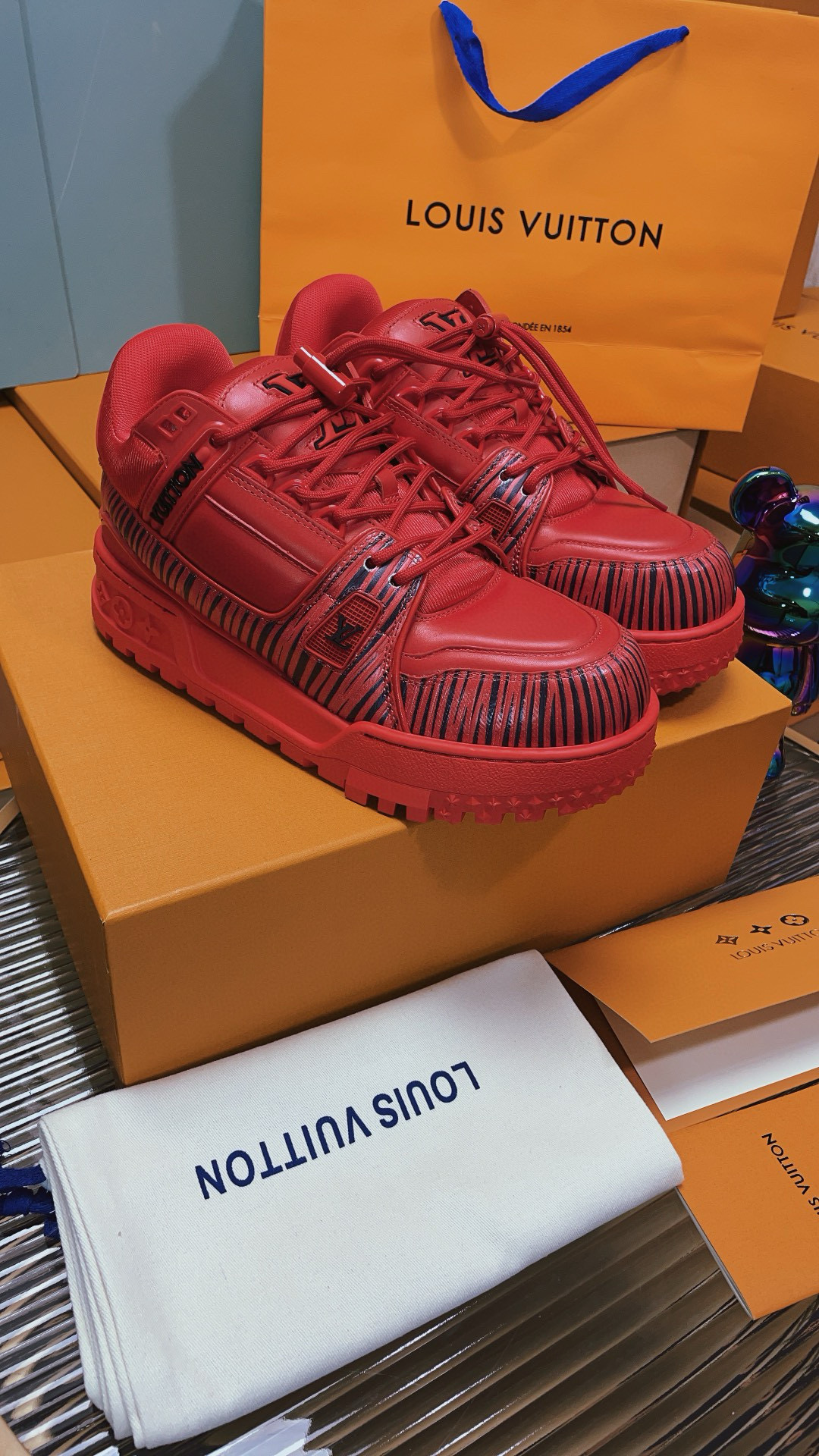 LV Trainer Maxi Sneakers