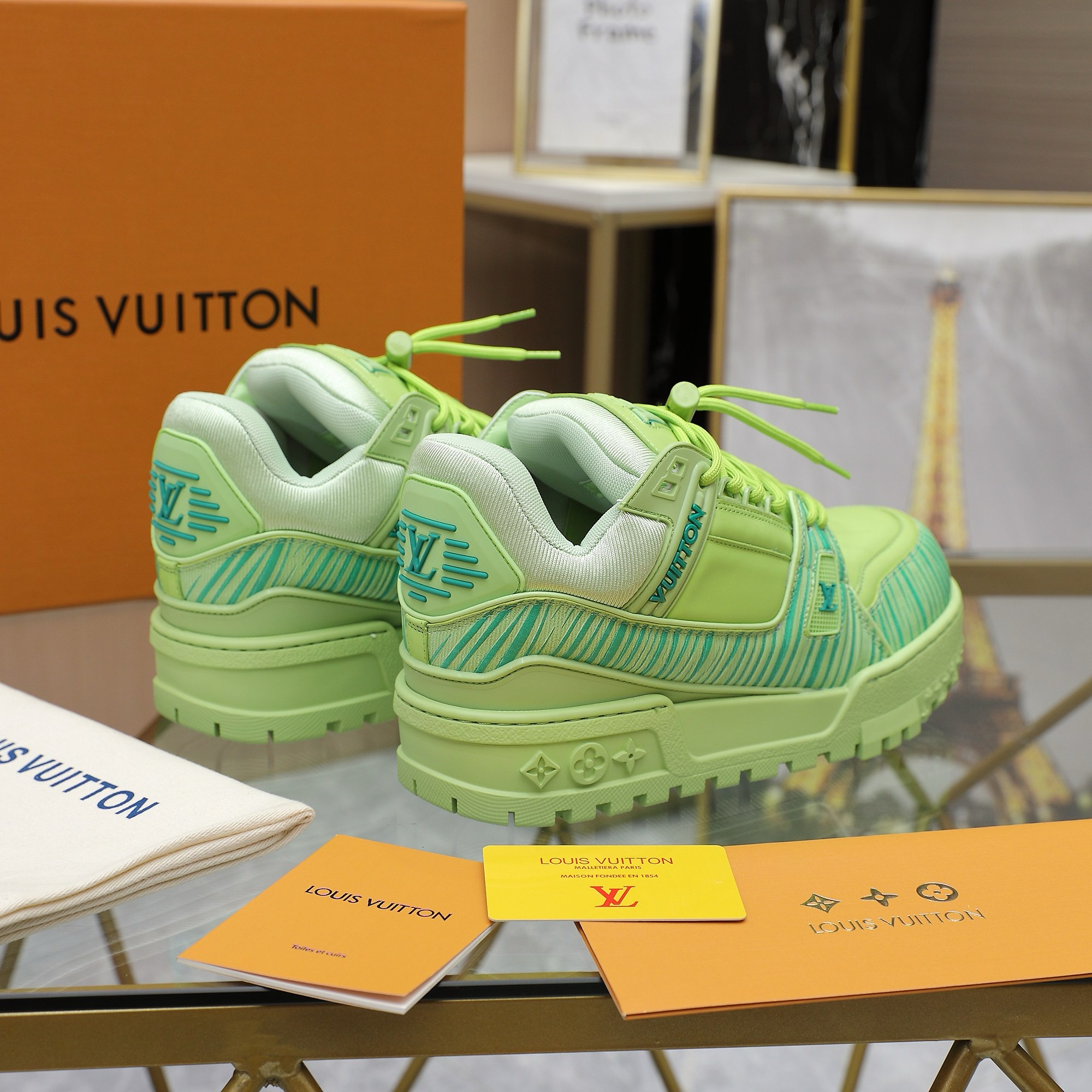 LV Trainer Maxi Sneakers