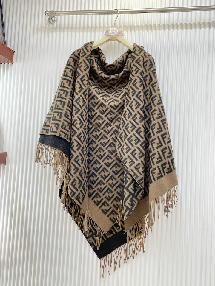 FENDI Tippet Scarf