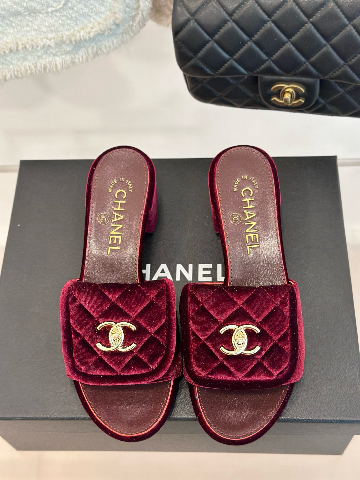 CHANEL Slippers