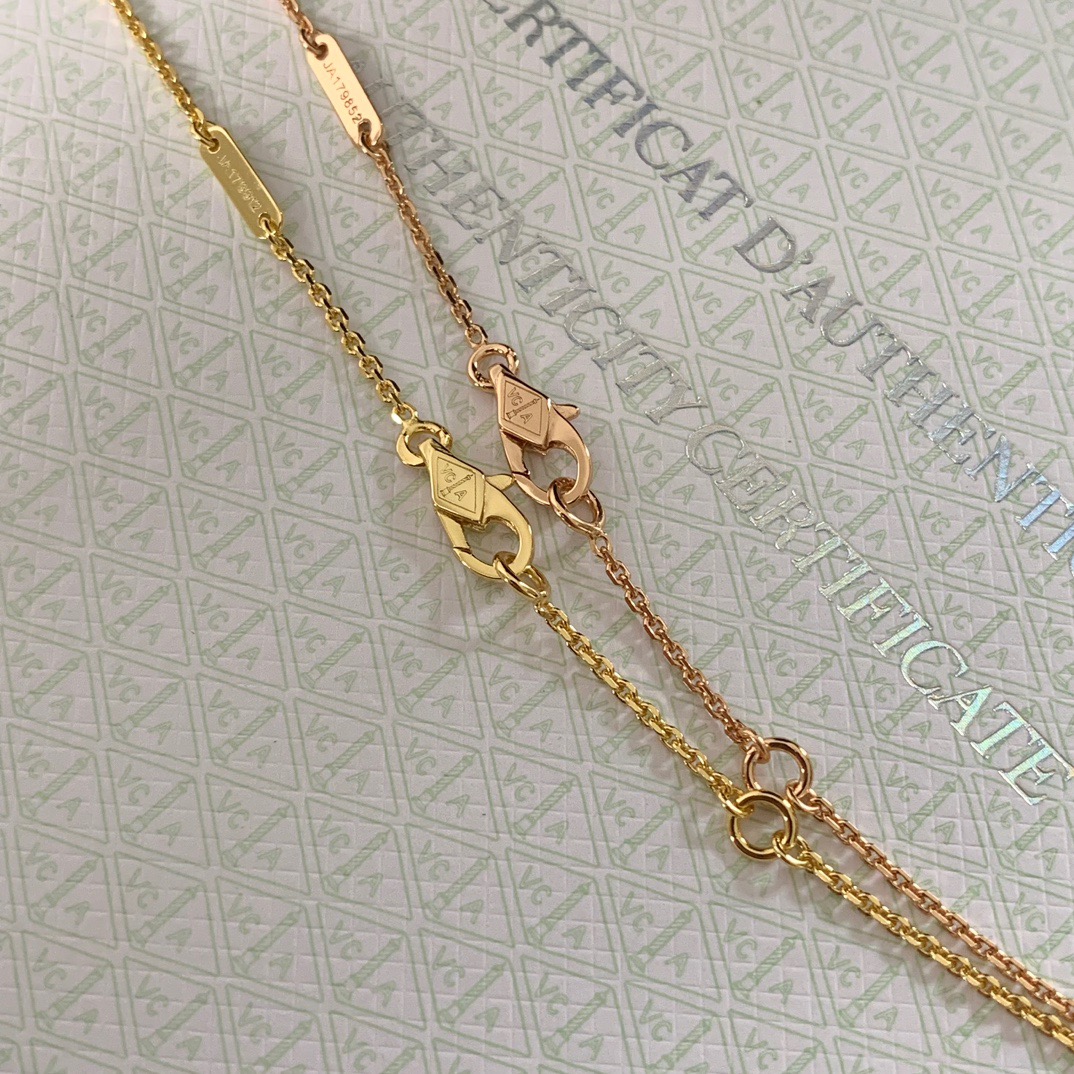 Van Cleef & Arpels Necklace