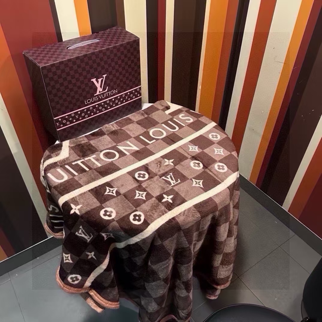LV Blanket