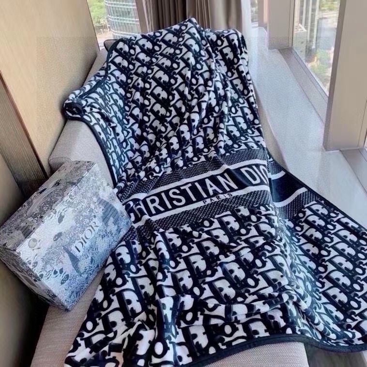 DIOR Blanket