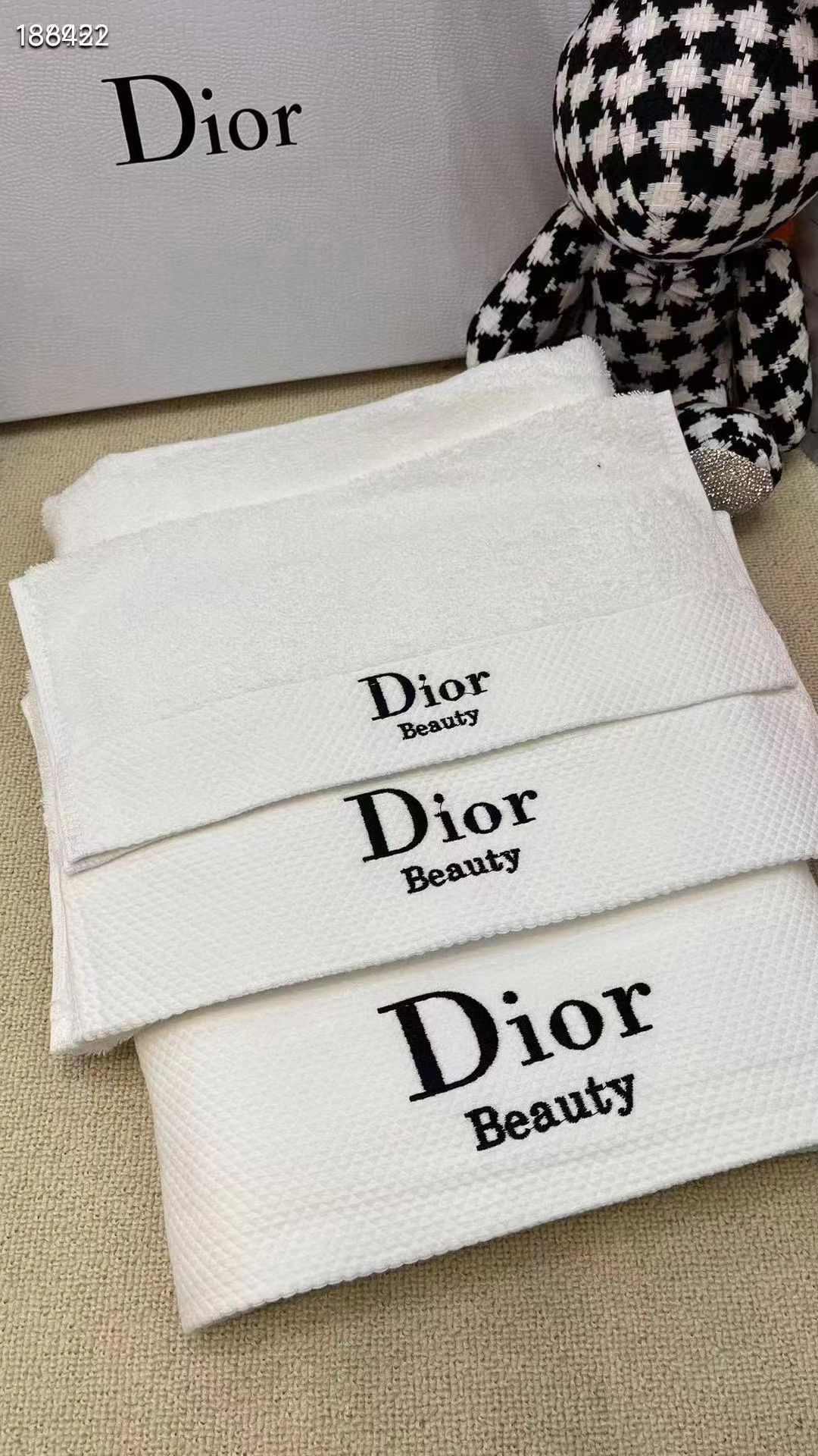 DIOR Towel Sets