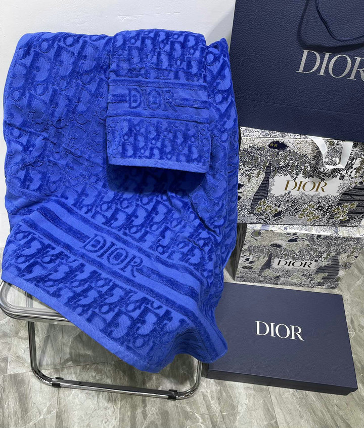 DIOR Towel Sets