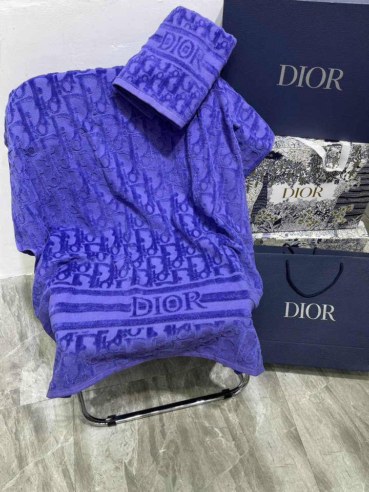 DIOR Towel Sets