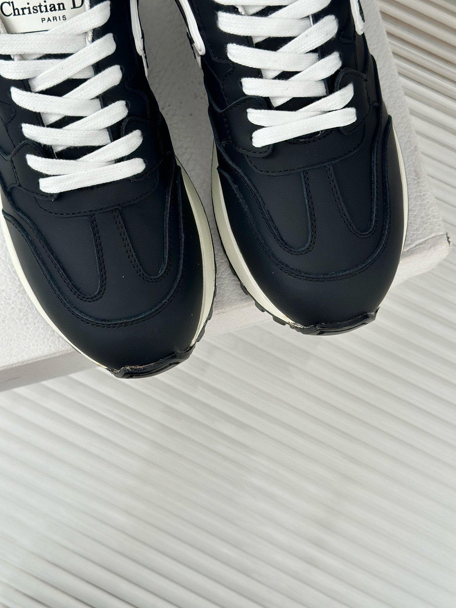 DIOR Sneakers