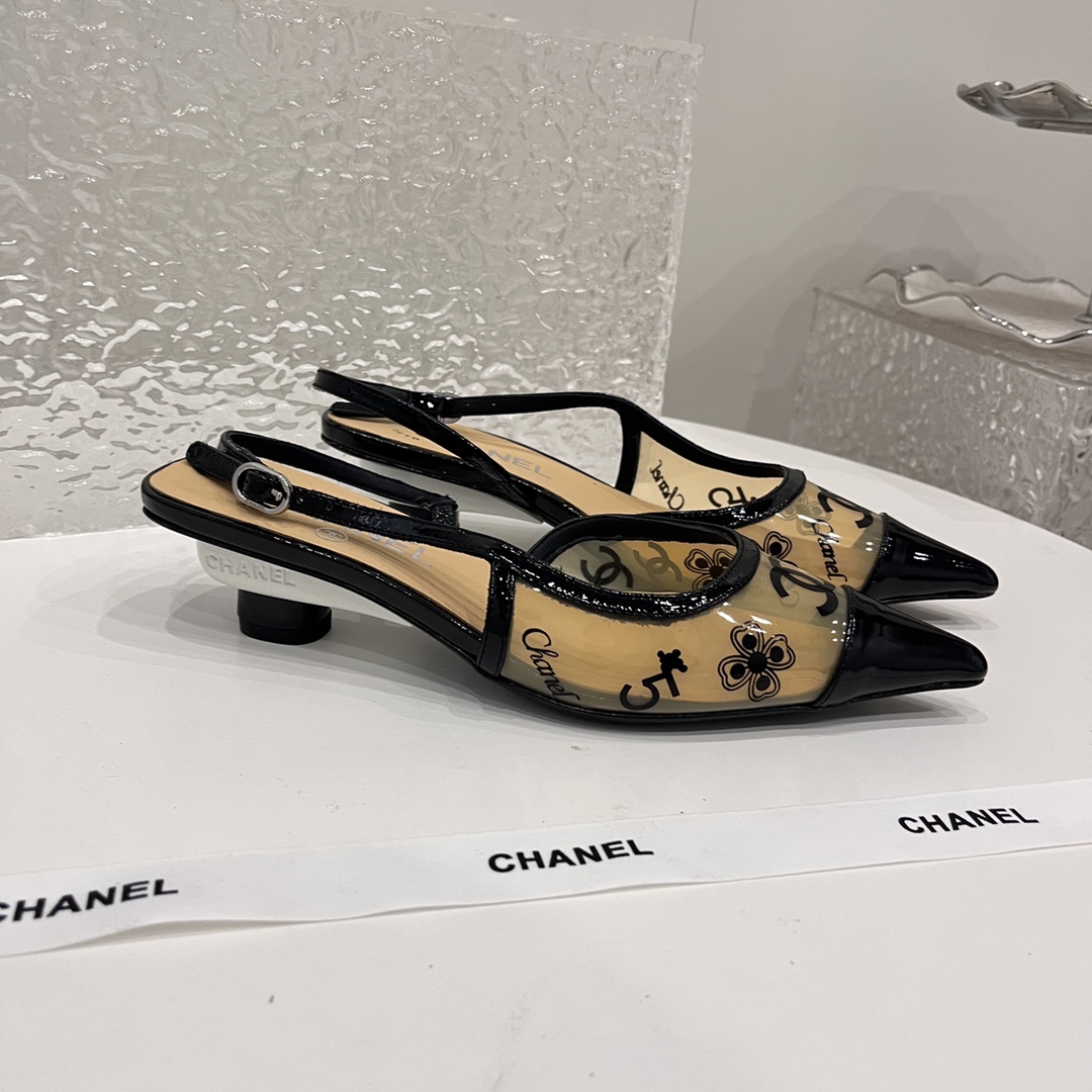 CHANEL SANDALS