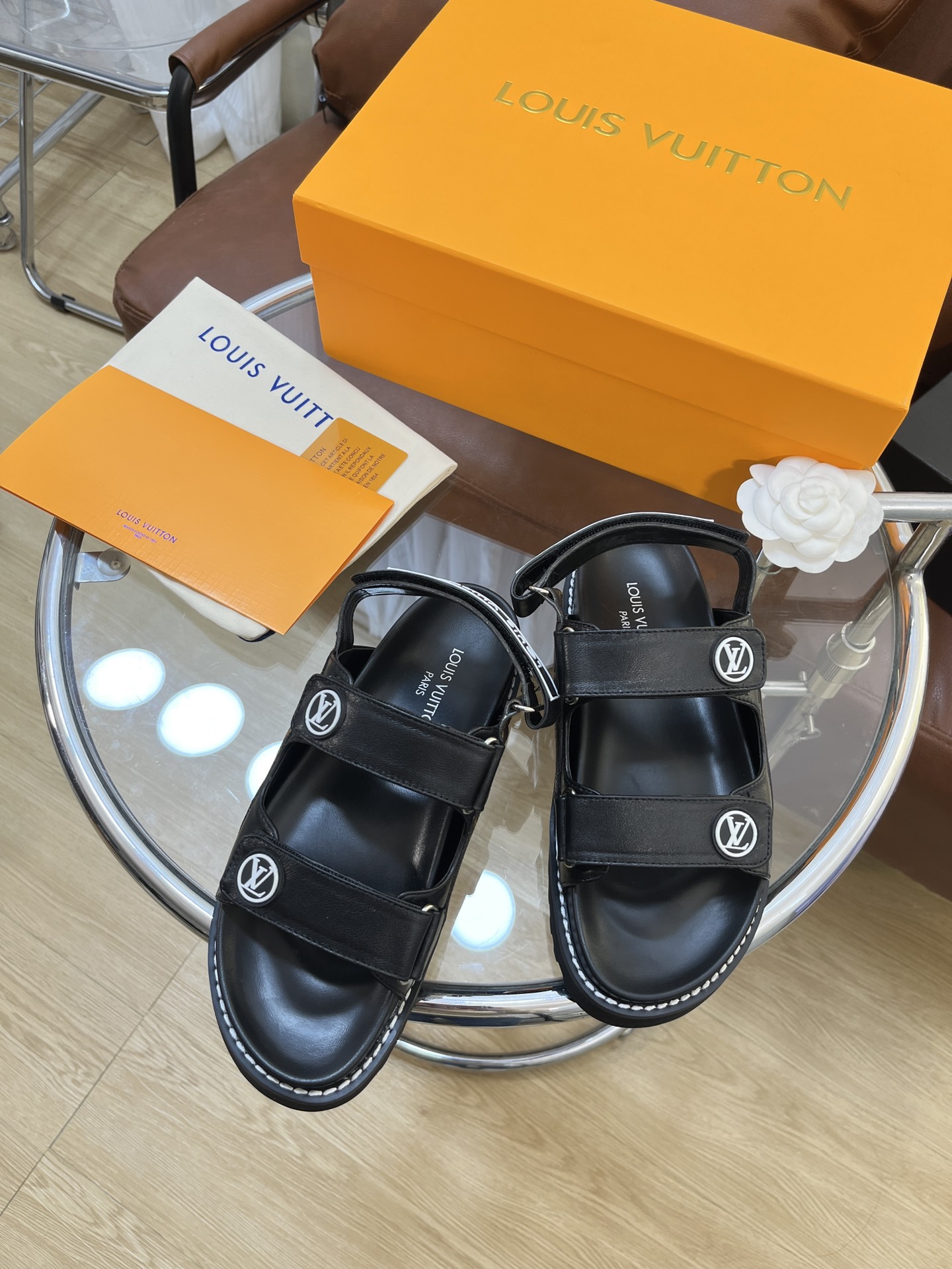 LOUIS VUITTON SANDALS