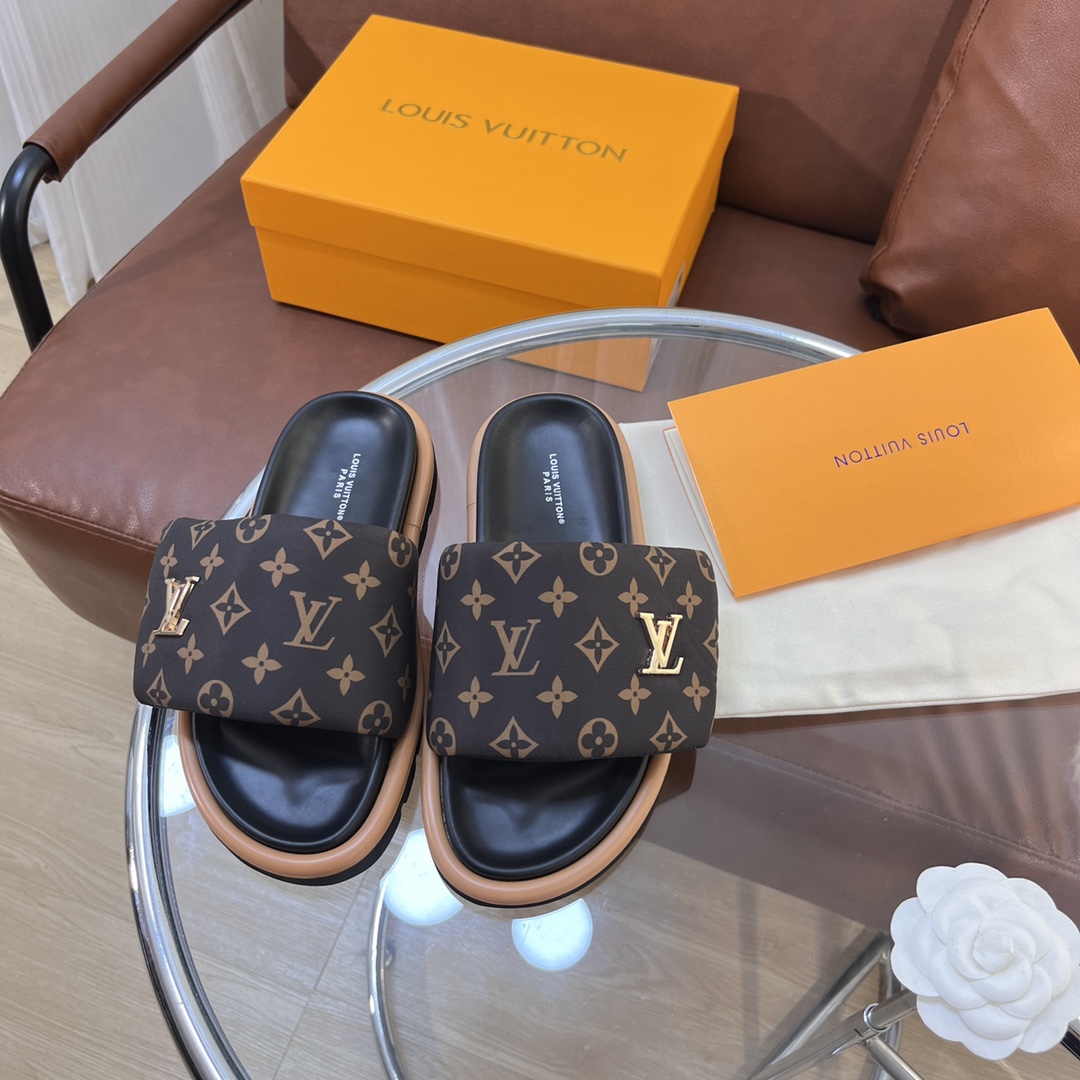LOUIS VUITTON SLIDES