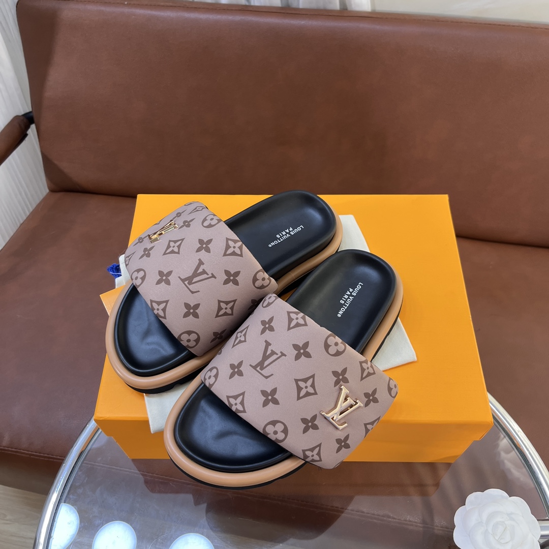 LOUIS VUITTON SLIDES
