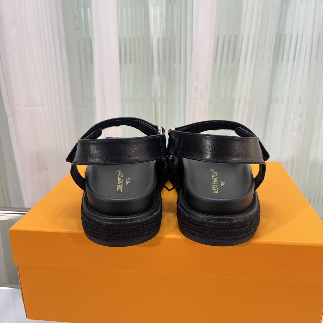 LOUIS VUITTON SANDALS