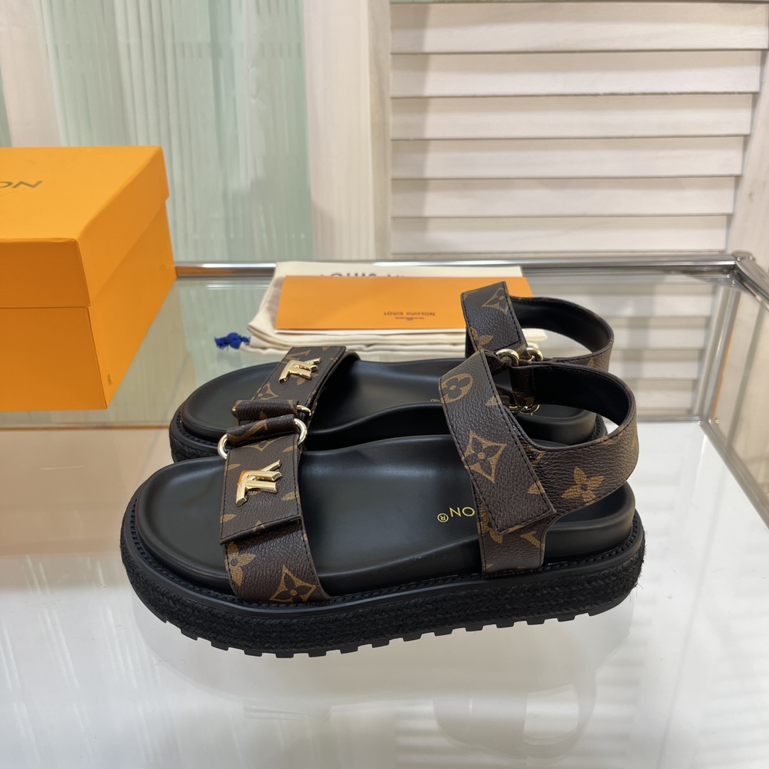 LOUIS VUITTON SANDALS
