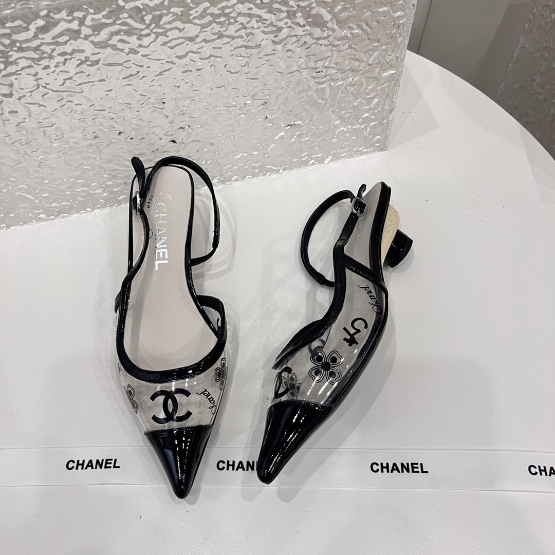 CHANEL SANDALS