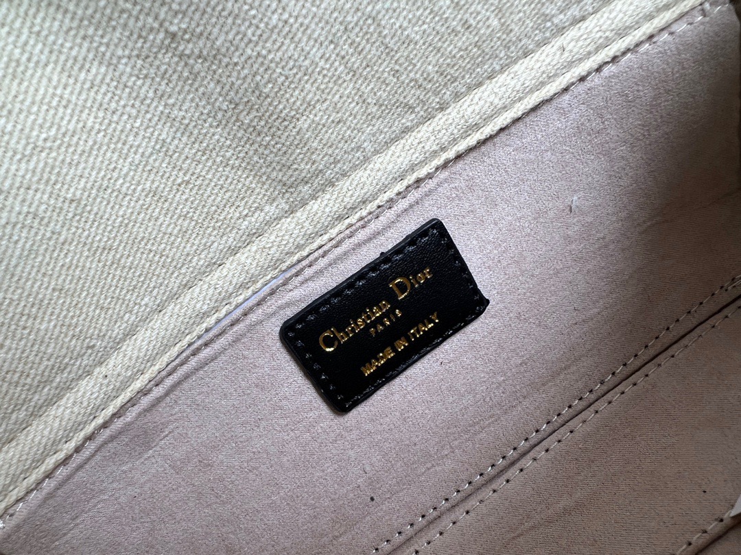 DIOR BAG