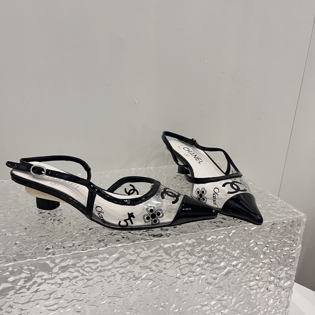CHANEL SANDALS