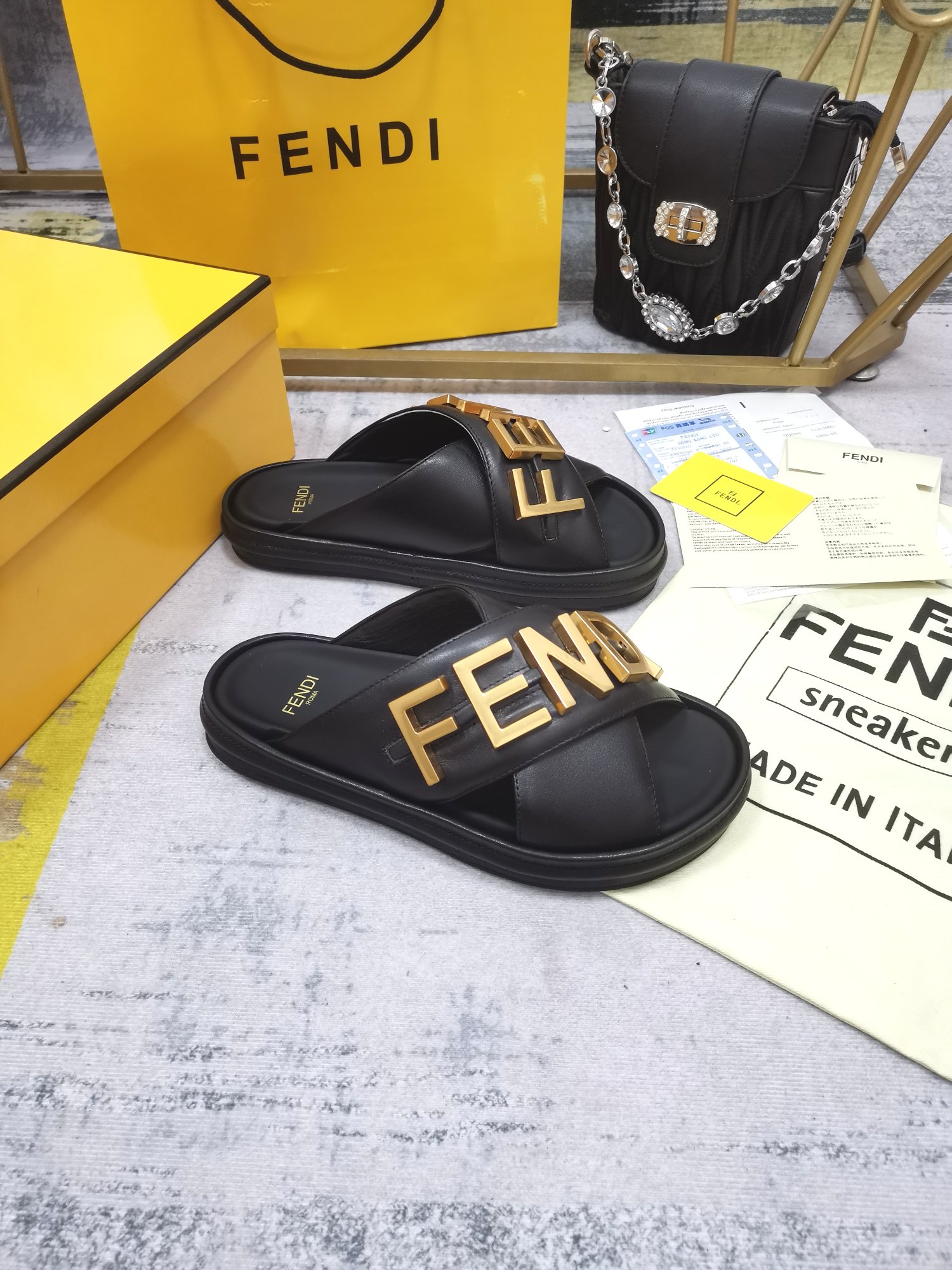 FENDI SLIDES