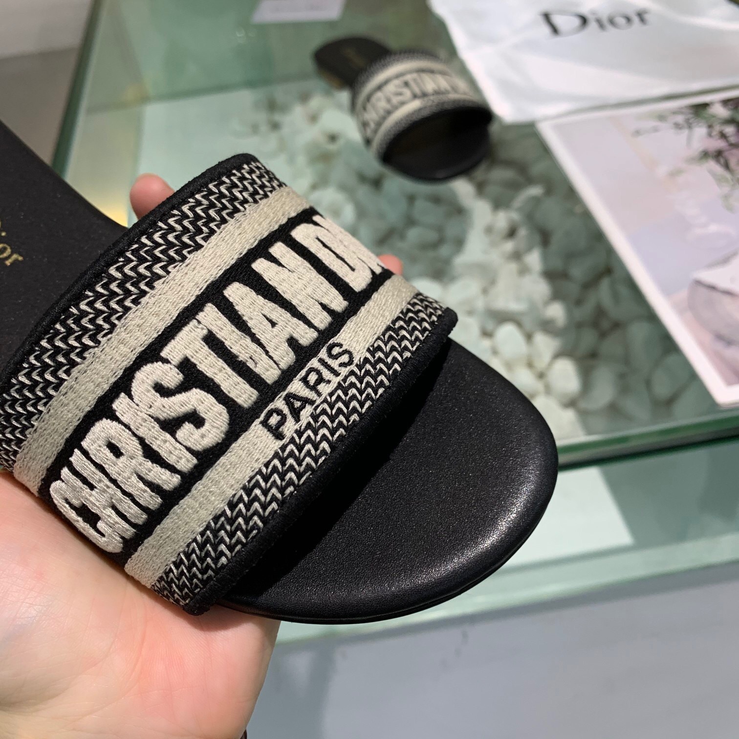 DIOR DWAY CLASSICAL ONE LINE FILP FOLP SLIDES