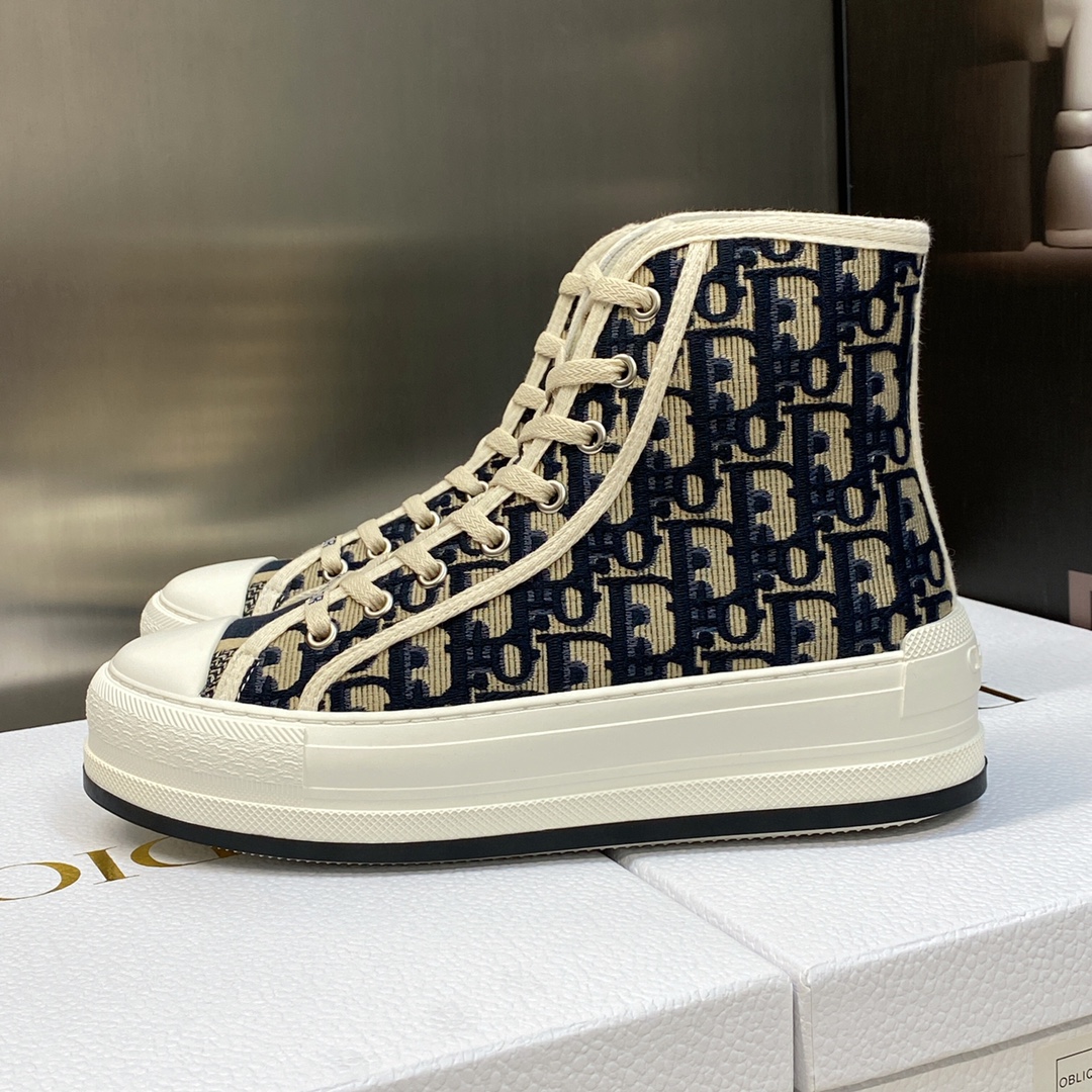 DIOR SNEAKERS