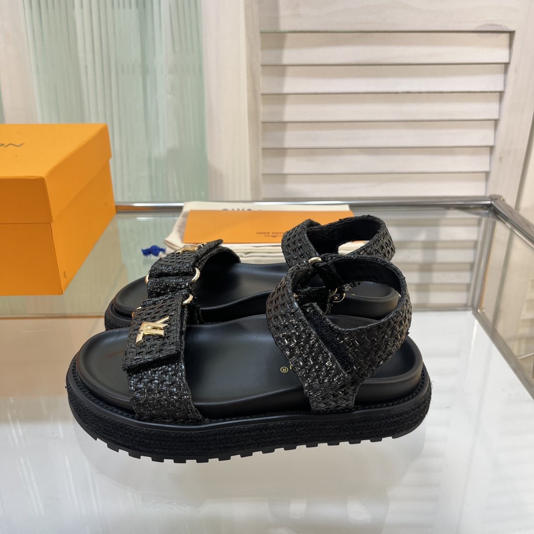LOUIS VUITTON SANDALS