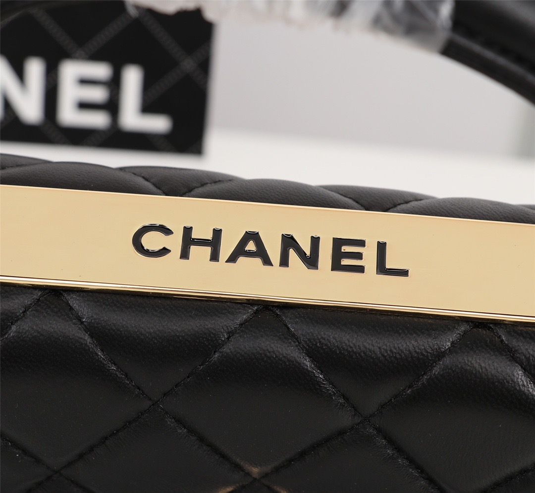 CHANEL BAG