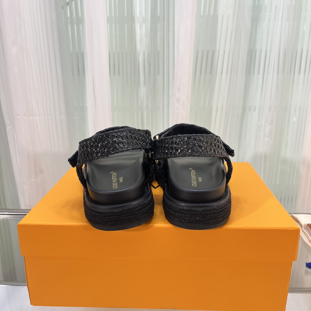 LOUIS VUITTON SANDALS