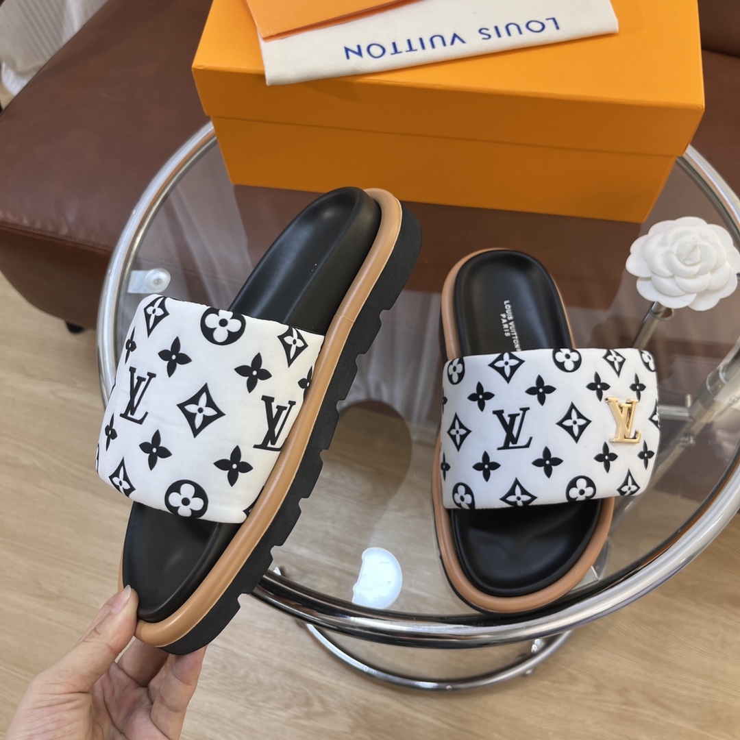 LOUIS VUITTON SLIDES