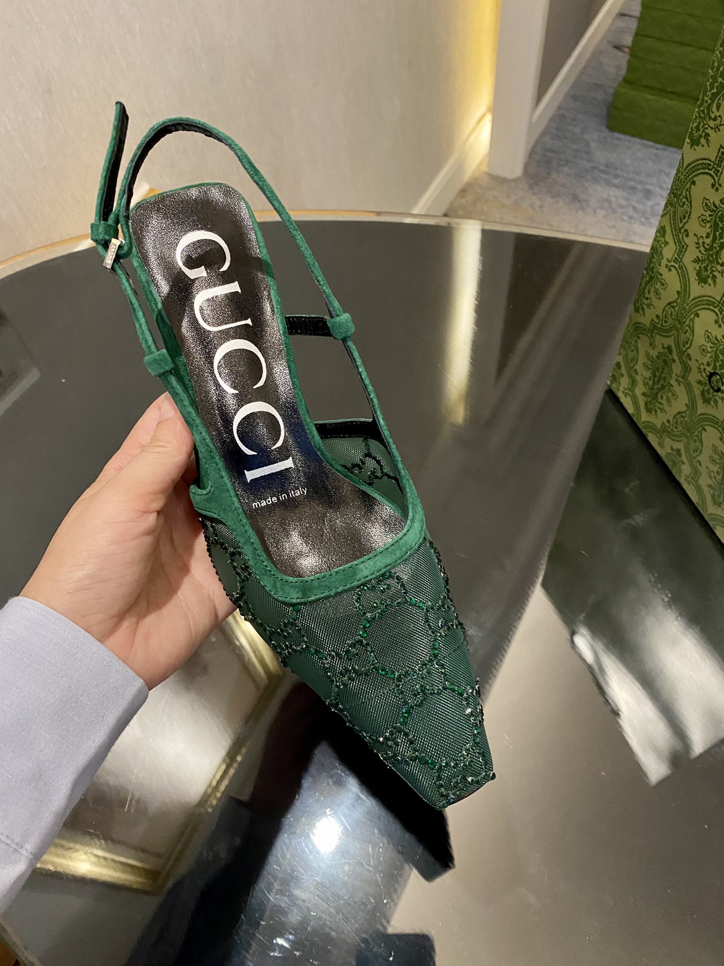 GUCCI SANDALS