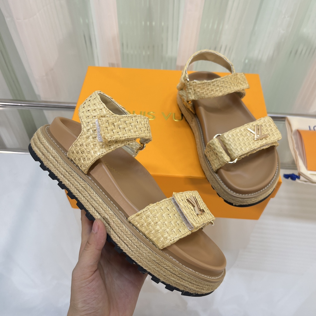 LOUIS VUITTON SANDALS