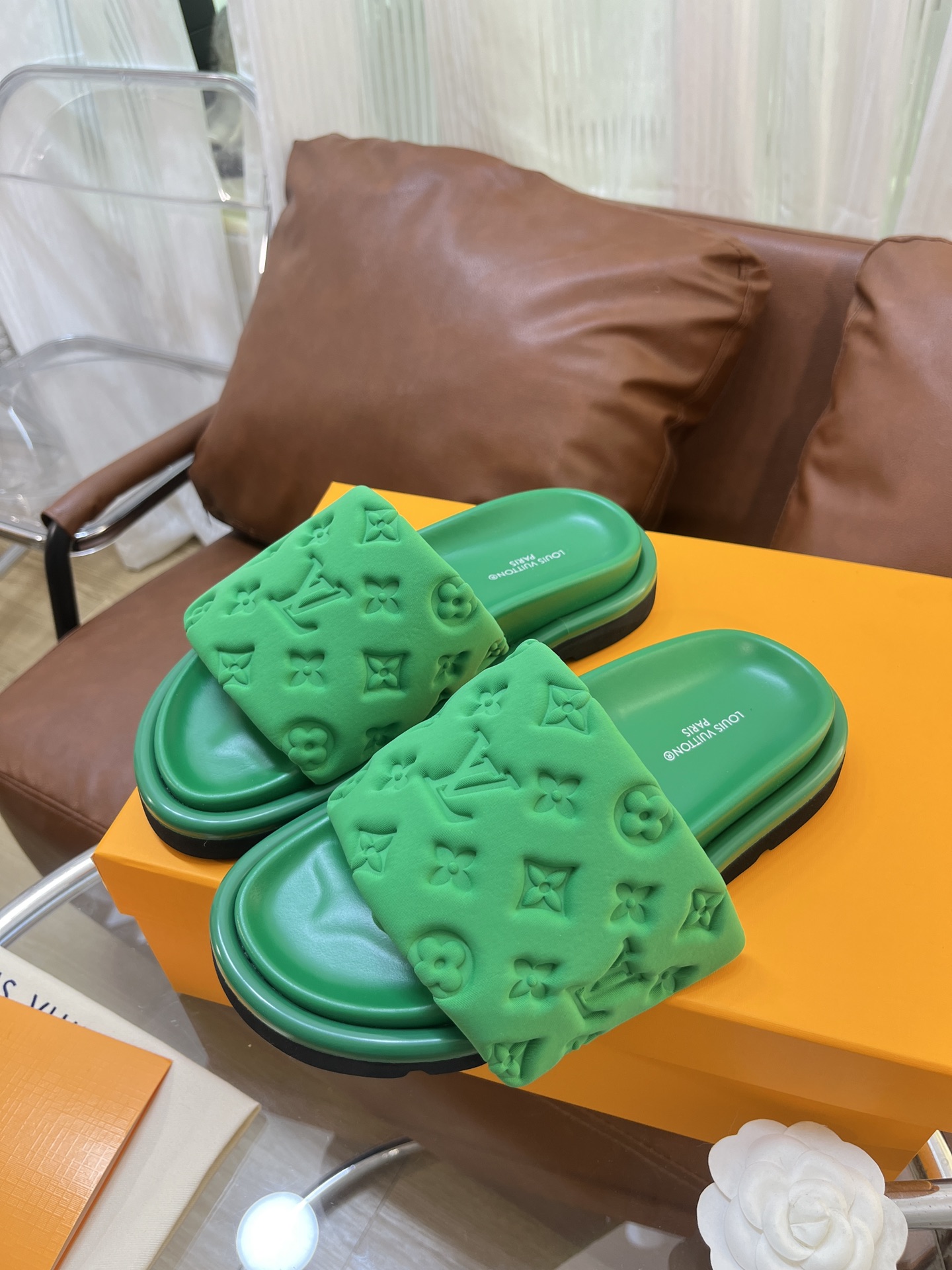 LOUIS VUITTON SLIDES