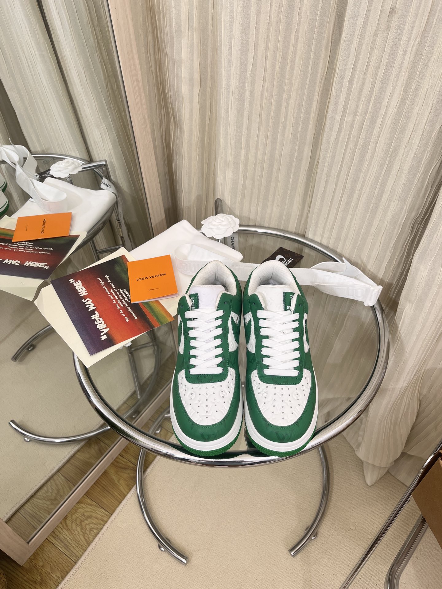 LOUIS VUITTON SNEAKERS